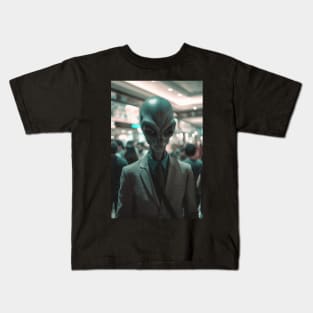 Business Alien - In The Mall Kids T-Shirt